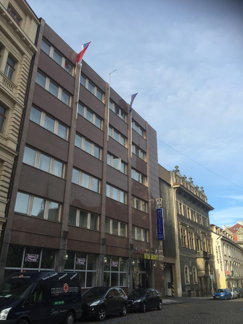 Luxury Family Bila Labut Hotel Prag